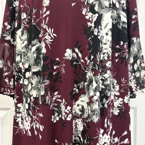 NWT Connected Apparel Bordeaux Wine Floral Bell Sleeve Dress 20W - Picture 10 of 16